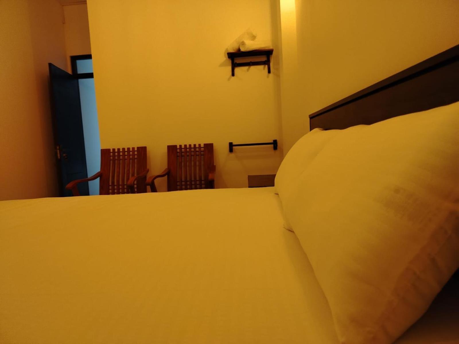 Diora Hotel Ratnapura Exteriér fotografie