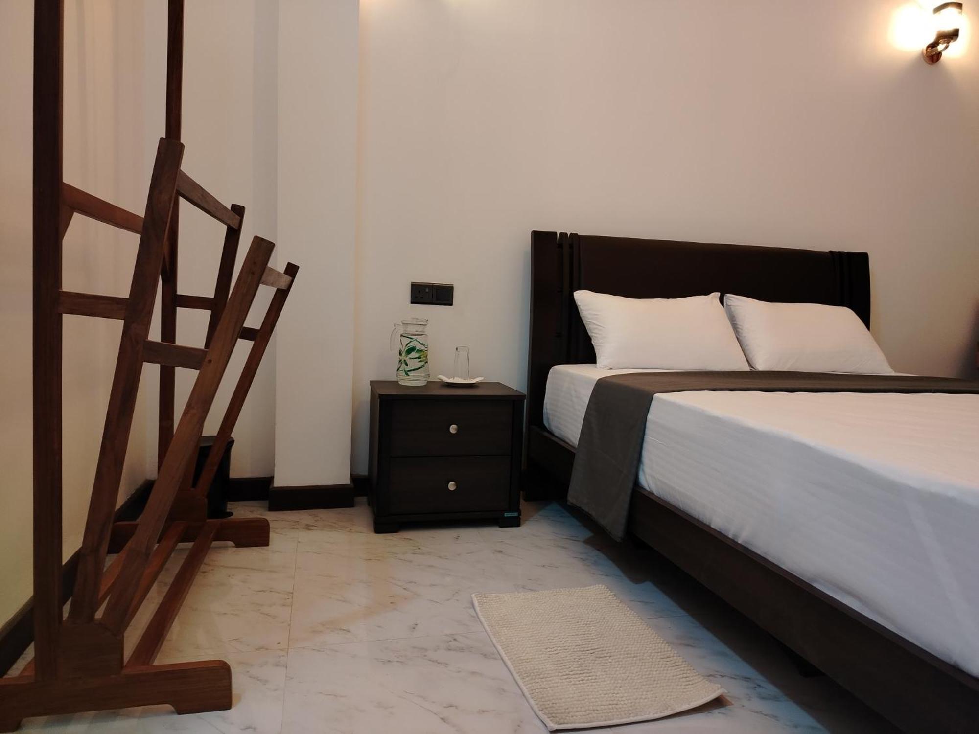 Diora Hotel Ratnapura Exteriér fotografie