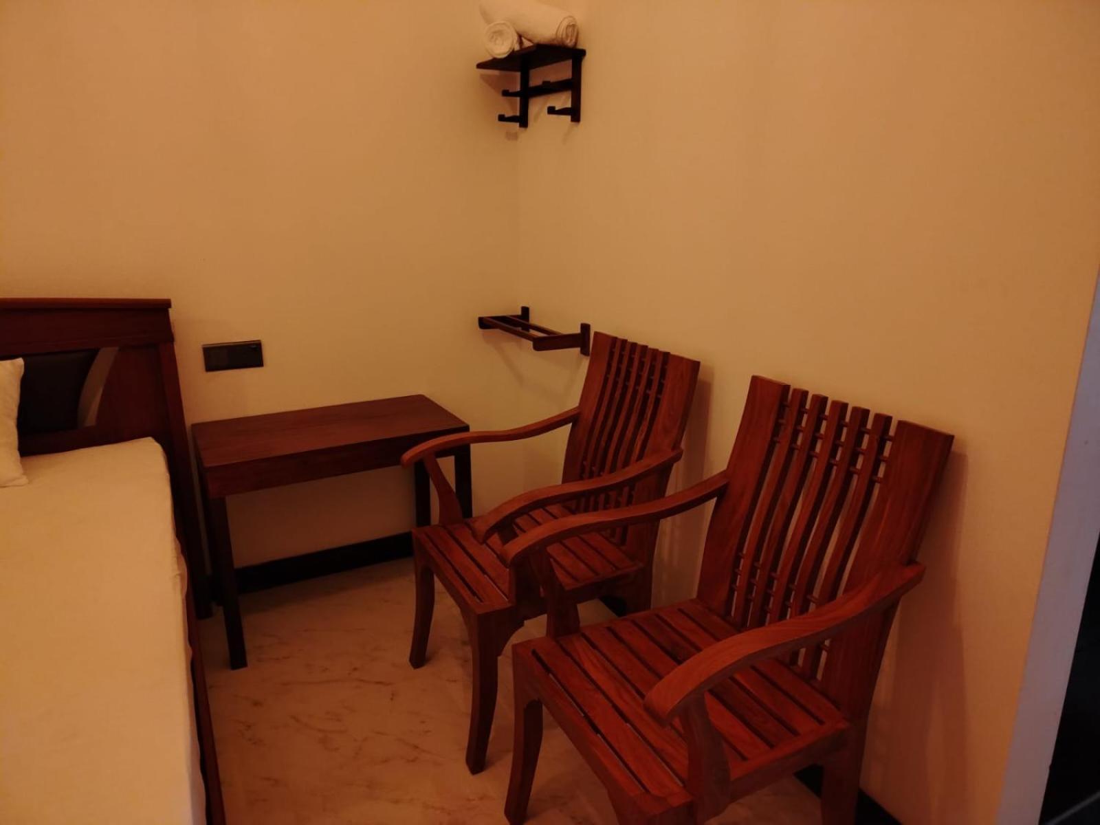 Diora Hotel Ratnapura Exteriér fotografie